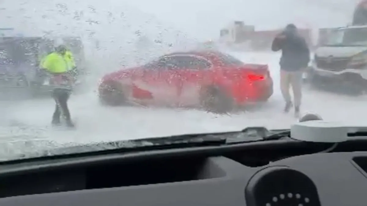Kayseri’de TIR ile otomobil çarpıştı! 2 ölü